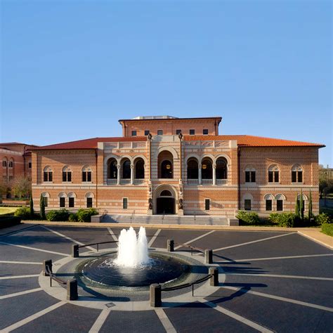 Graduate School of Business .